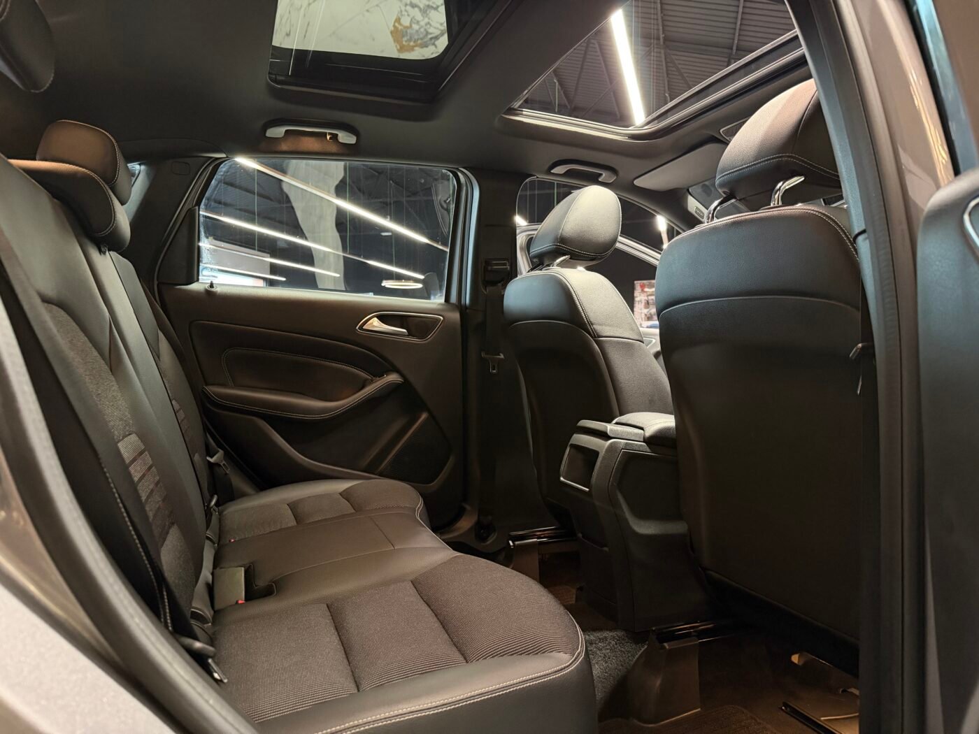 MERCEDES-BENZ Clase B 180d Sport Urban PANORAMA 