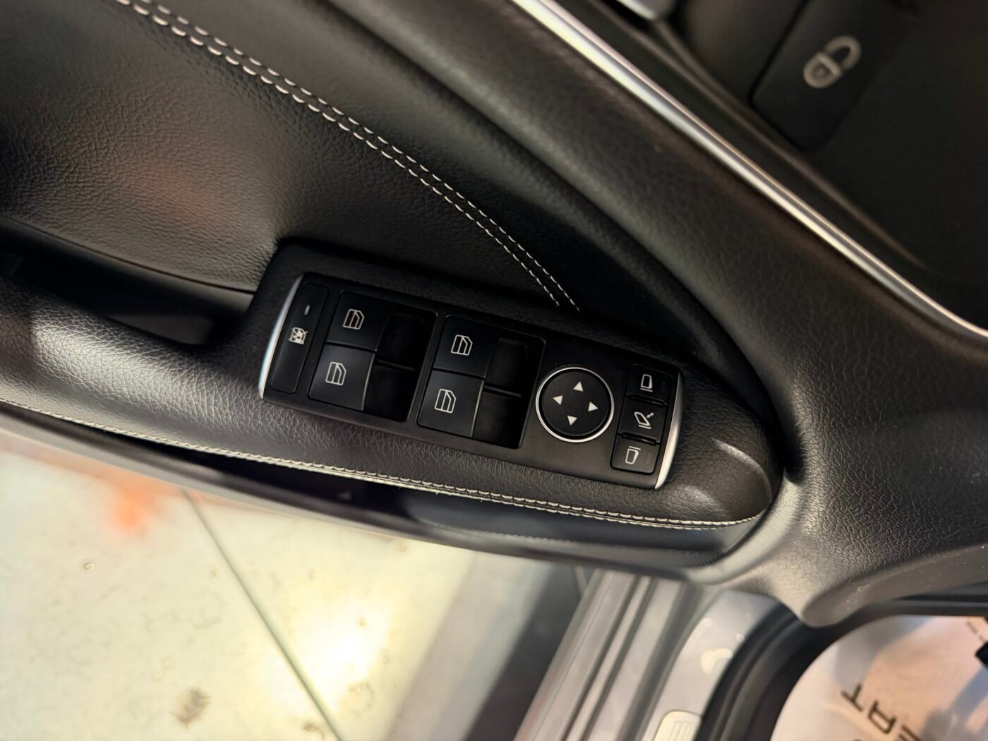 MERCEDES-BENZ Clase B 180d Sport Urban PANORAMA 