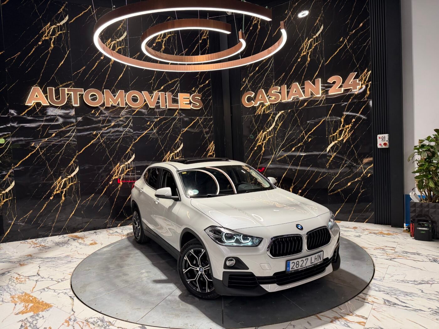 BMW  X2 sDrive18i X Line PANORAMA 