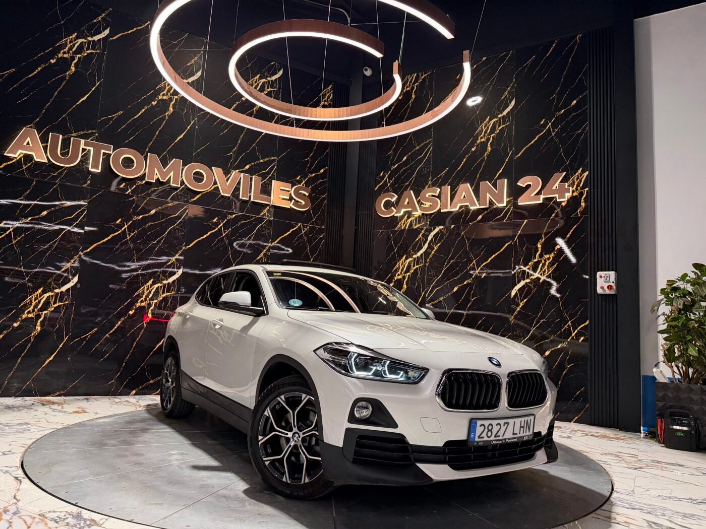 BMW  X2 sDrive18i X Line PANORAMA 