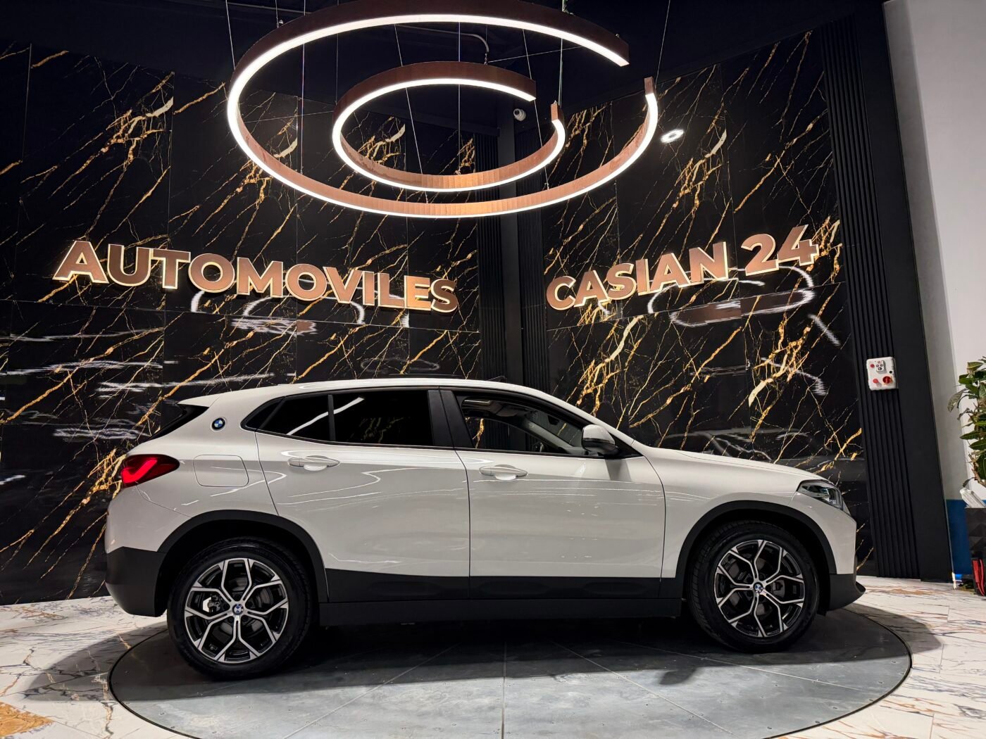 BMW  X2 sDrive18i X Line PANORAMA 