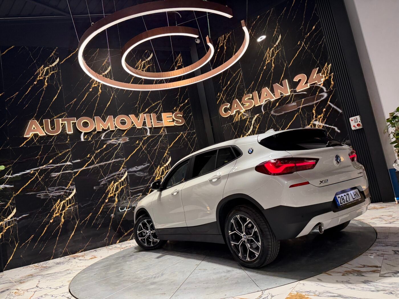 BMW  X2 sDrive18i X Line PANORAMA 