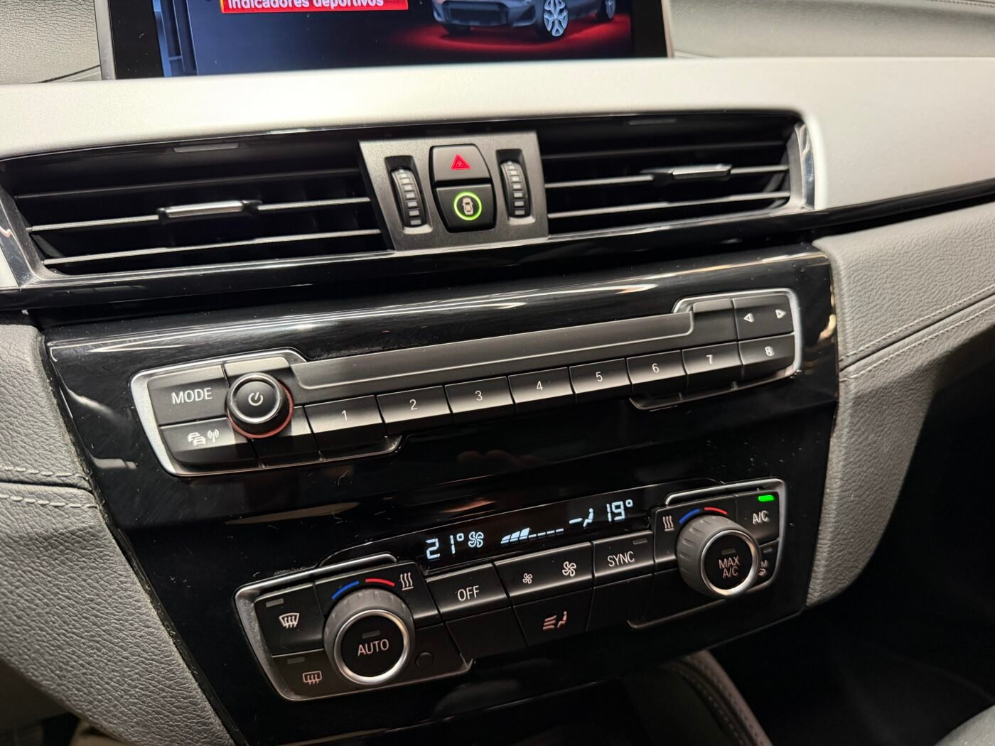 BMW  X2 sDrive18i X Line PANORAMA 