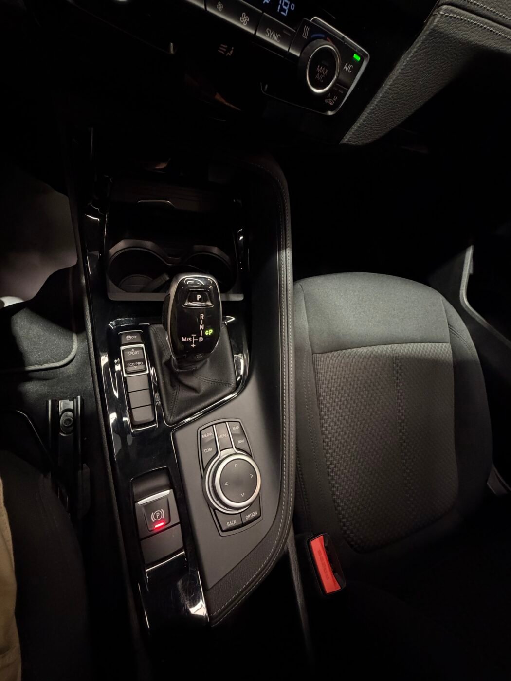 BMW  X2 sDrive18i X Line PANORAMA 