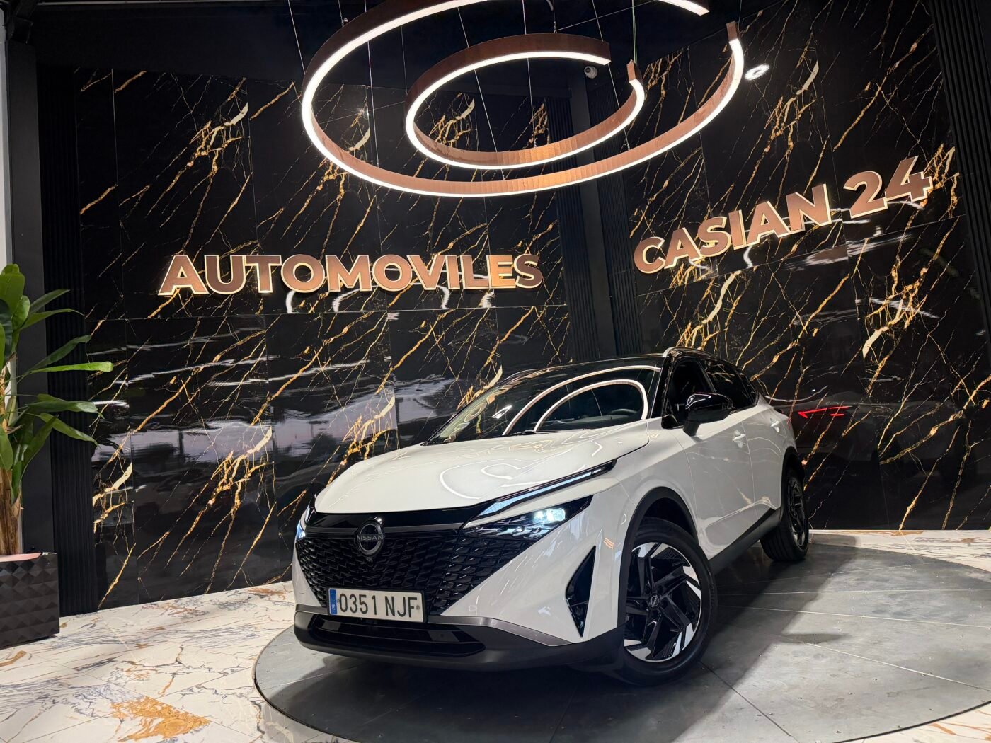 NISSAN QASHQAI DIGT 158CV N Connecta PANORAMA Motot Mercedes con CADENA 