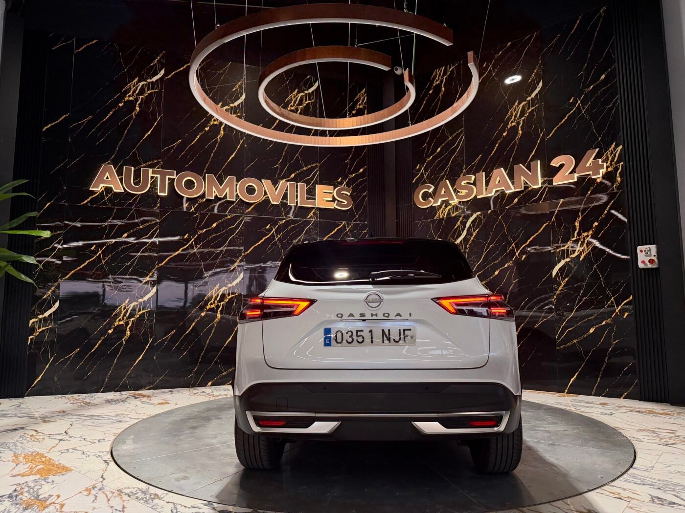 NISSAN QASHQAI DIGT 158CV N Connecta PANORAMA Motot Mercedes con CADENA 