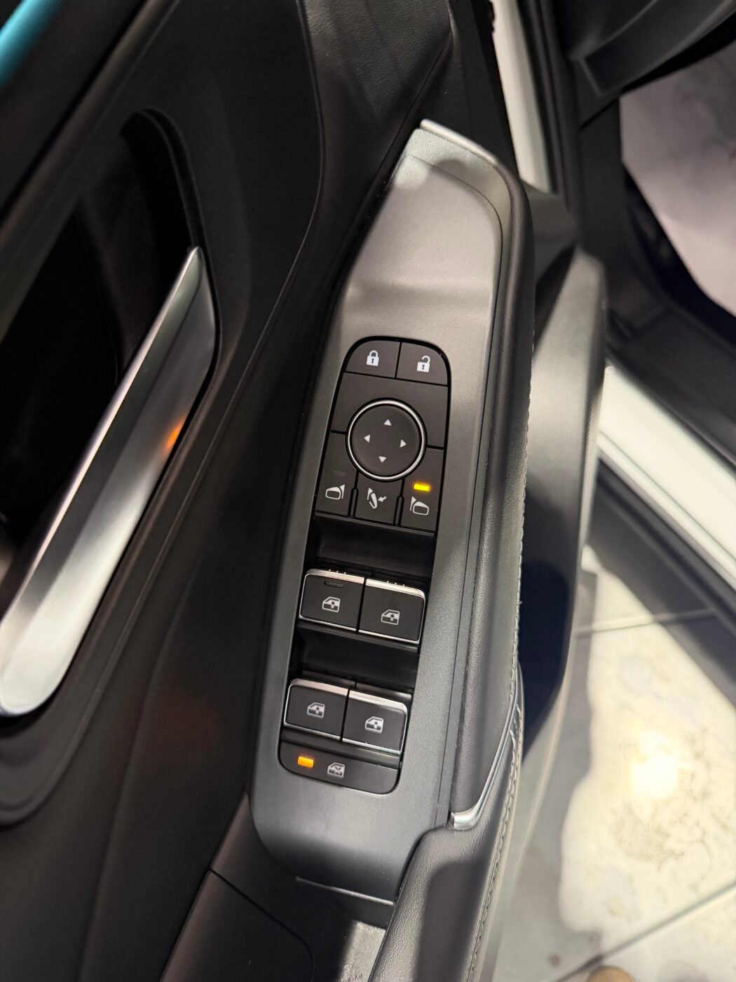 NISSAN QASHQAI DIGT 158CV N Connecta PANORAMA Motot Mercedes con CADENA 